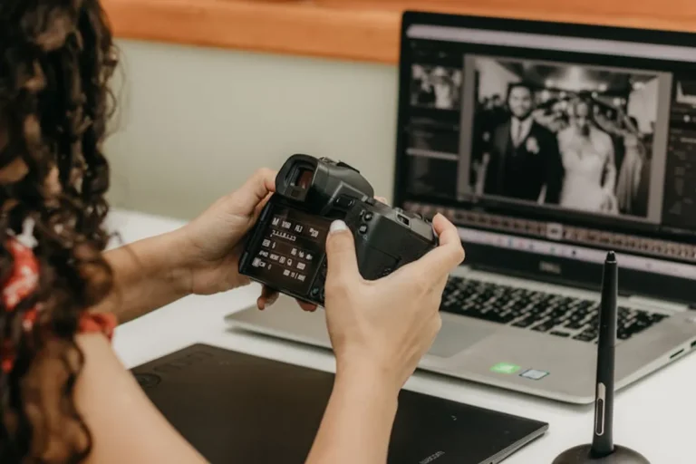 Photosly Review: What It Is, Features, Safety, and Alternatives