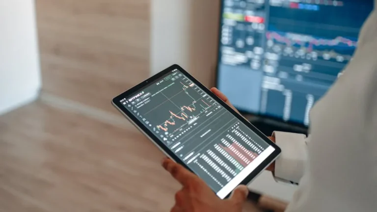 uitly: trends, use cases, and practical things to know